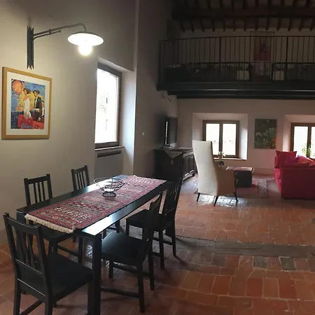 Apartament In Historical Palace Montepulciano